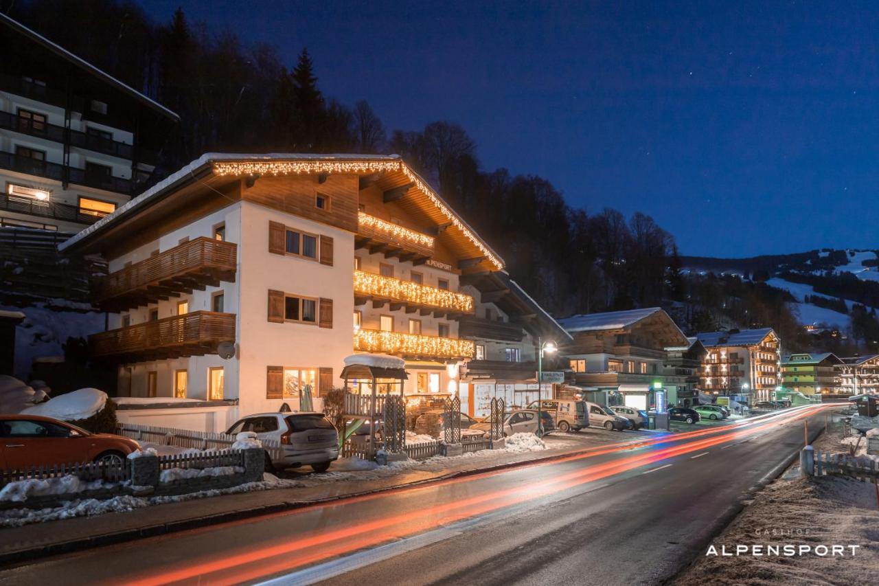 Gasthof Alpensport - Joker Card Included Saalbach-Hinterglemm Exterior foto